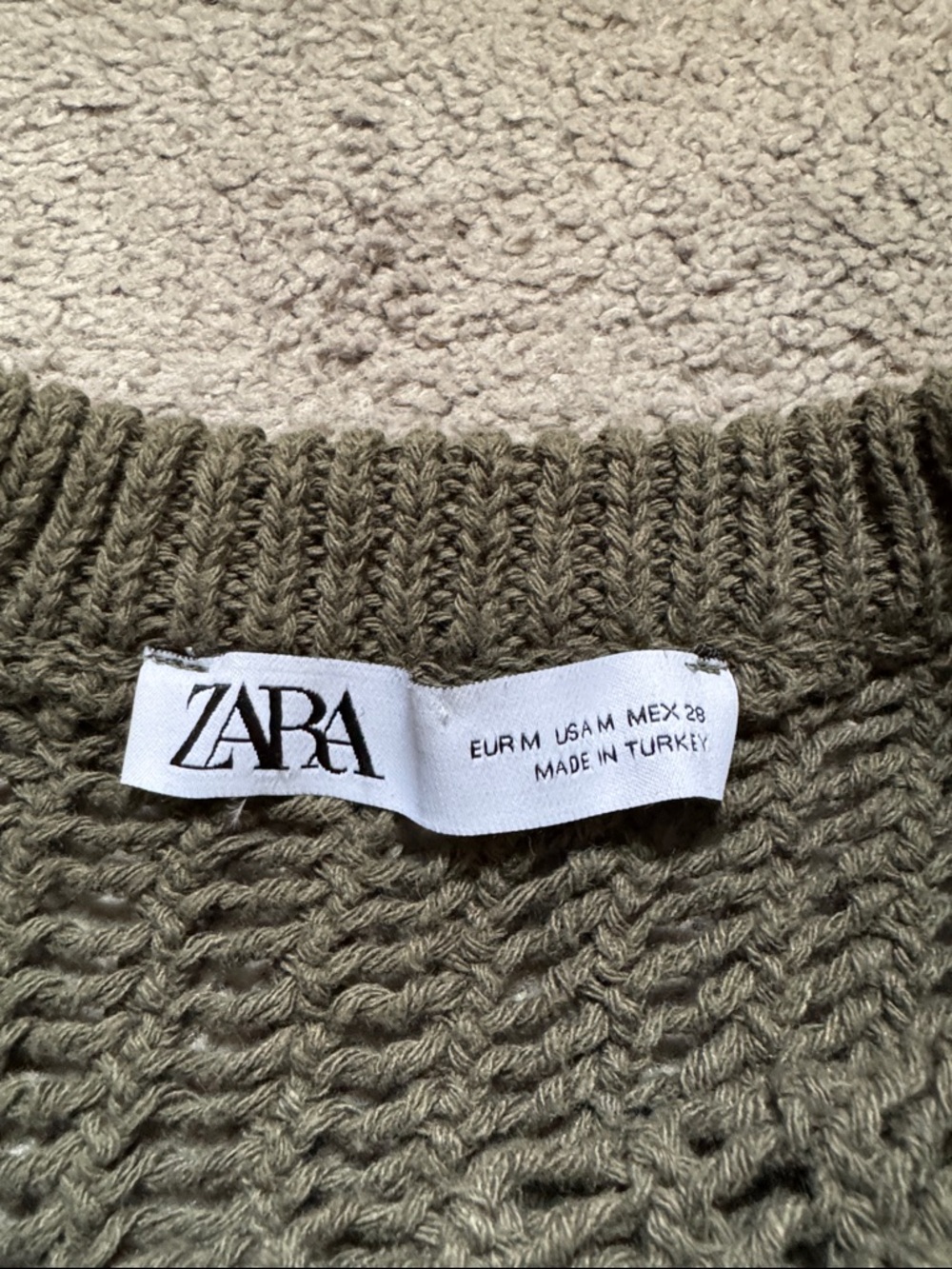 Zara Olive Green Open-Knit Crop Tank - Picture 2 of 3